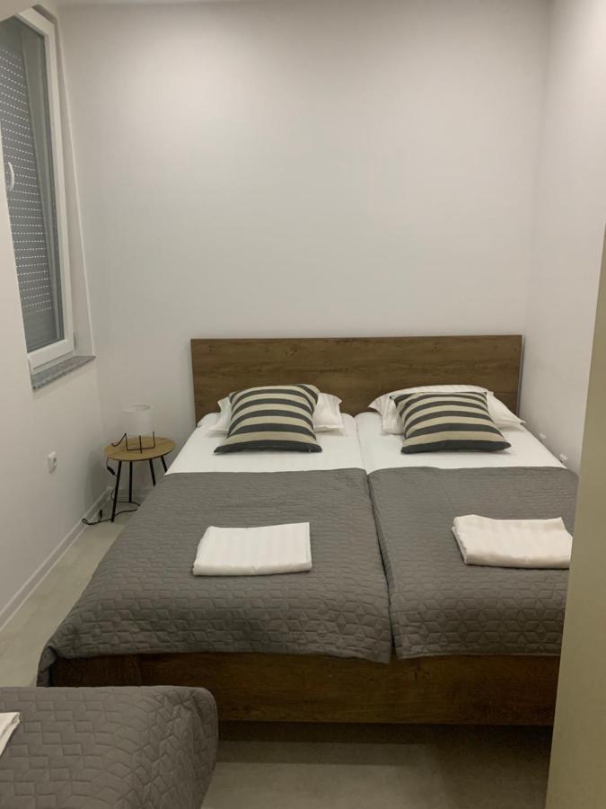 Kartal Centar Apartment Bihać Eksteriør billede
